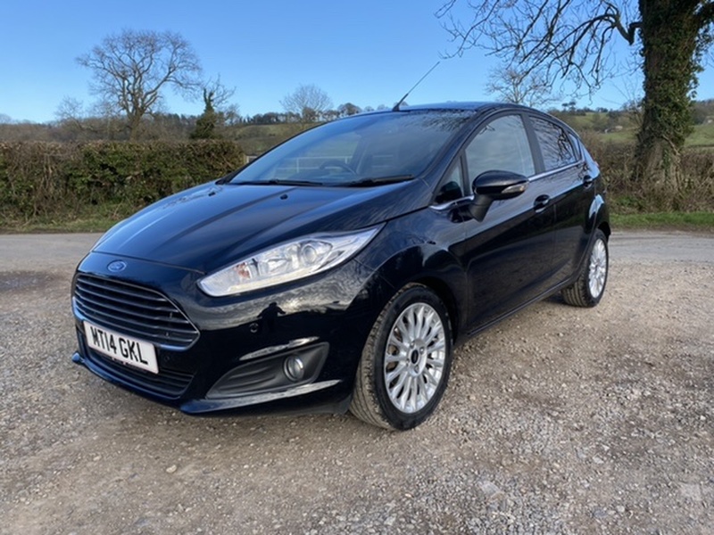 FORD FIESTA