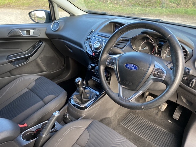 FORD FIESTA